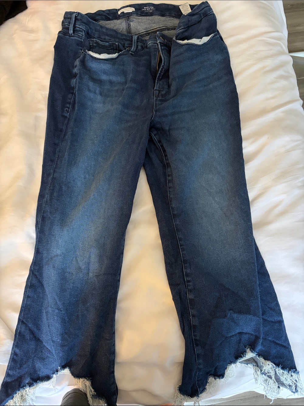 Good American Good Legs Women's Frayed Hem Jeans